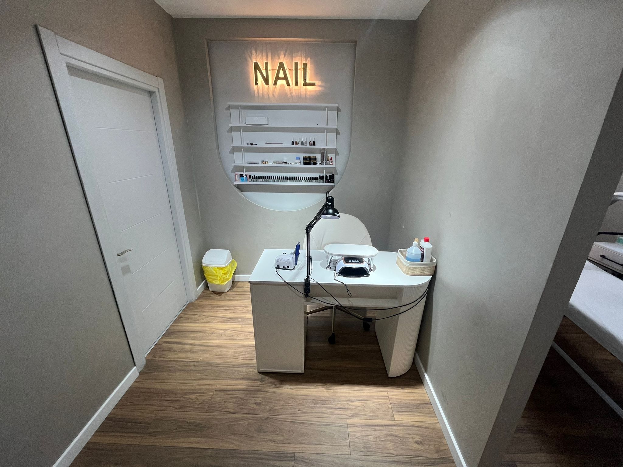 UZUN SOKAK'TA GÜZELLİK MERKEZİ